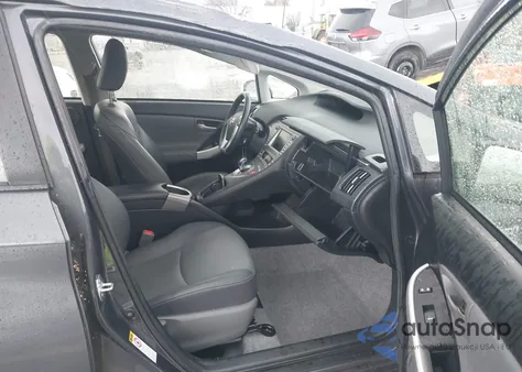 2015 Toyota Prius Five из США, поврежденный, VIN JTDKN3DU1F1960682